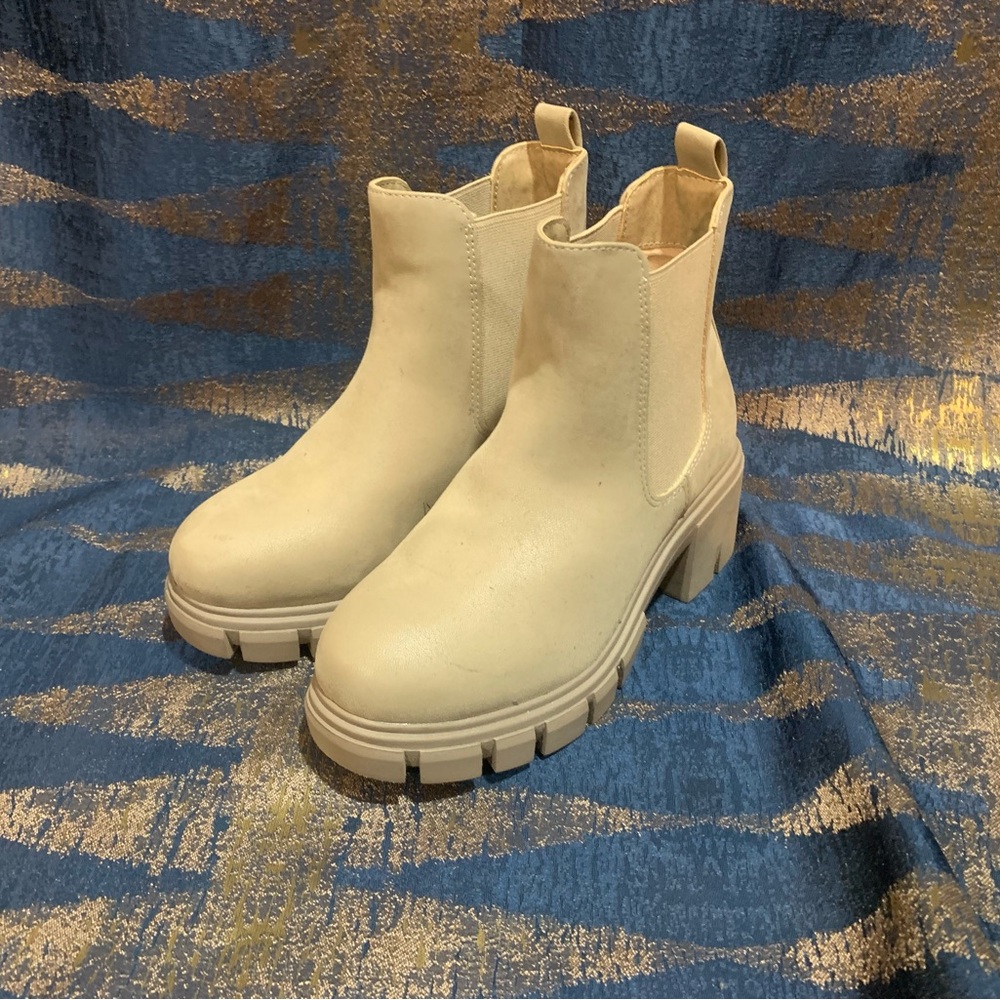 MIA Off-White Chunky Combat Boots